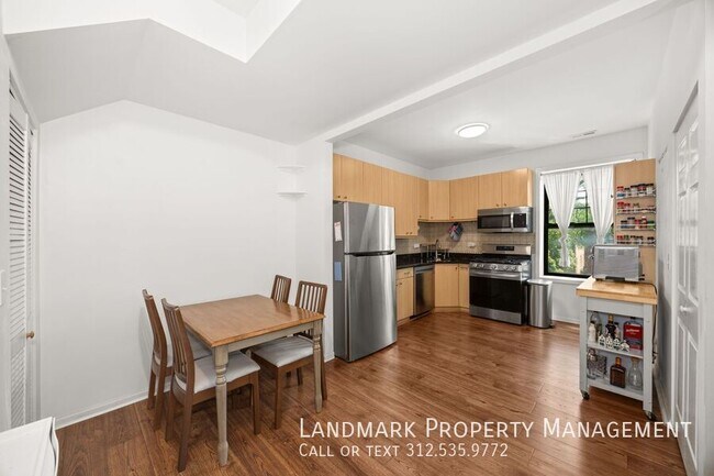 Building Photo - 4701 N Campbell Ave