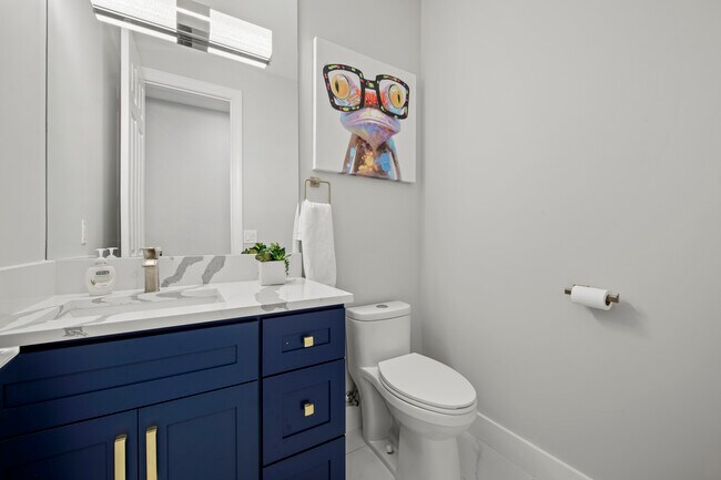 Building Photo - 14630 Meravi Dr