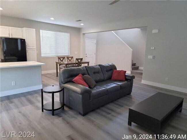 Building Photo - COMING SOON - Ready no later than the midd...