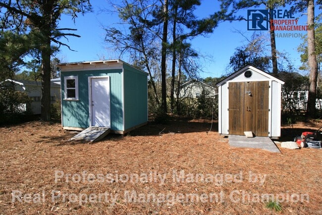Building Photo - 2 BD/2 BA Home w/Open Main Living Area and Split Bedrooms