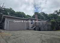 Building Photo - Beautiful Prunedale Home for RENT!!!