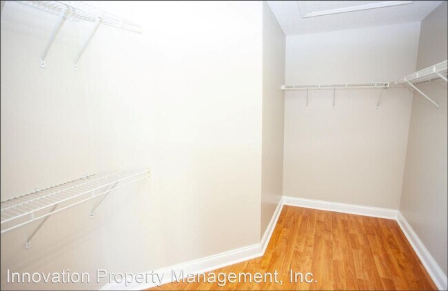 Building Photo - 4 br, 3 bath House - 12827 Oulton Cir