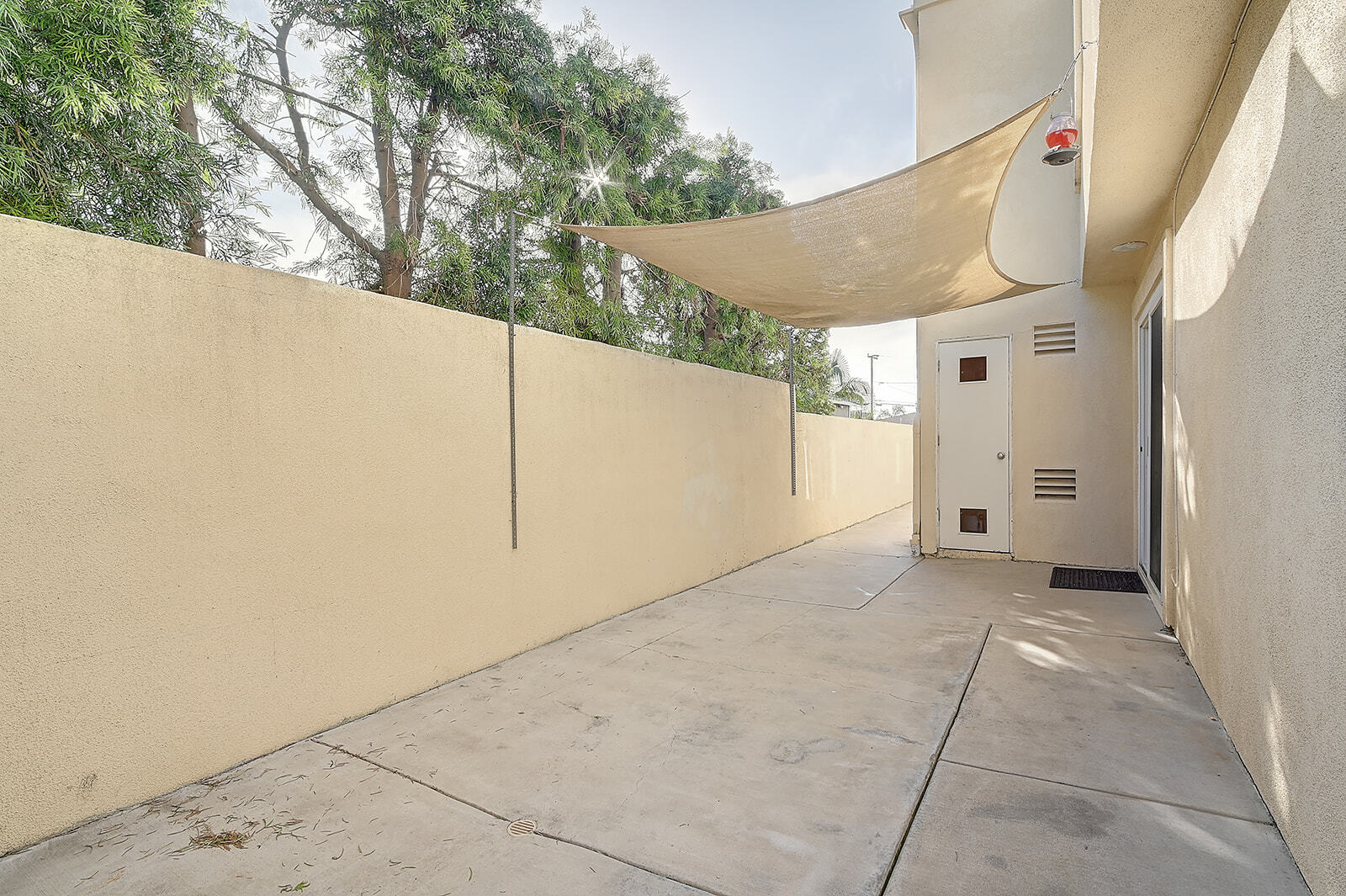 Building Photo - 17054 A Ln