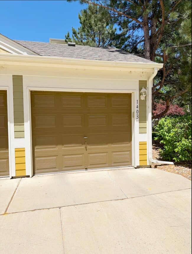 Building Photo - 635 Gooseberry Dr