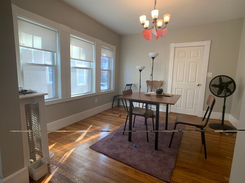 Building Photo - 9 Wilson Park