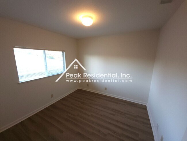 Building Photo - Talisman201