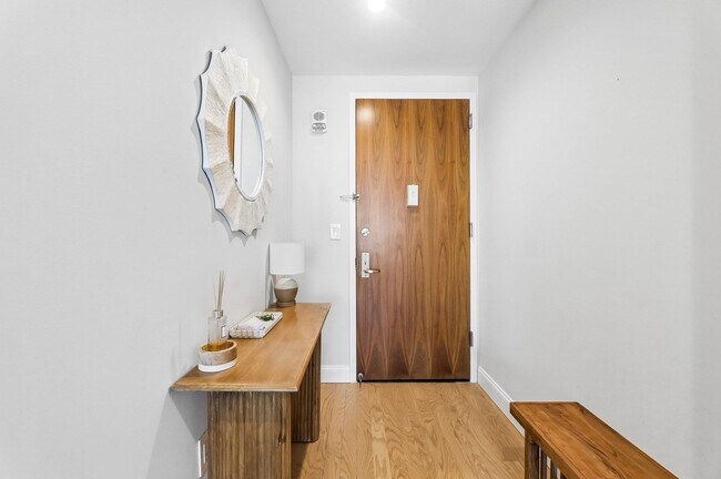 Building Photo - 20 Newport Pkwy