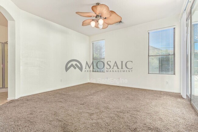 Building Photo - 3018 S 102nd Ln