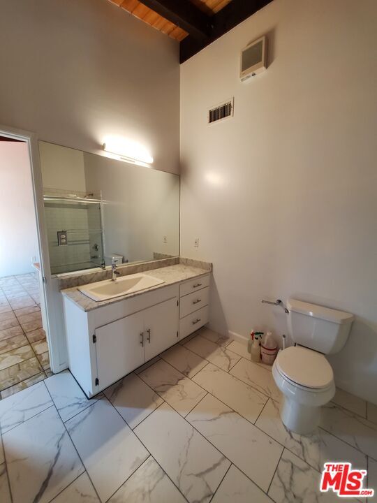 Building Photo - 11286 Hayter Ave