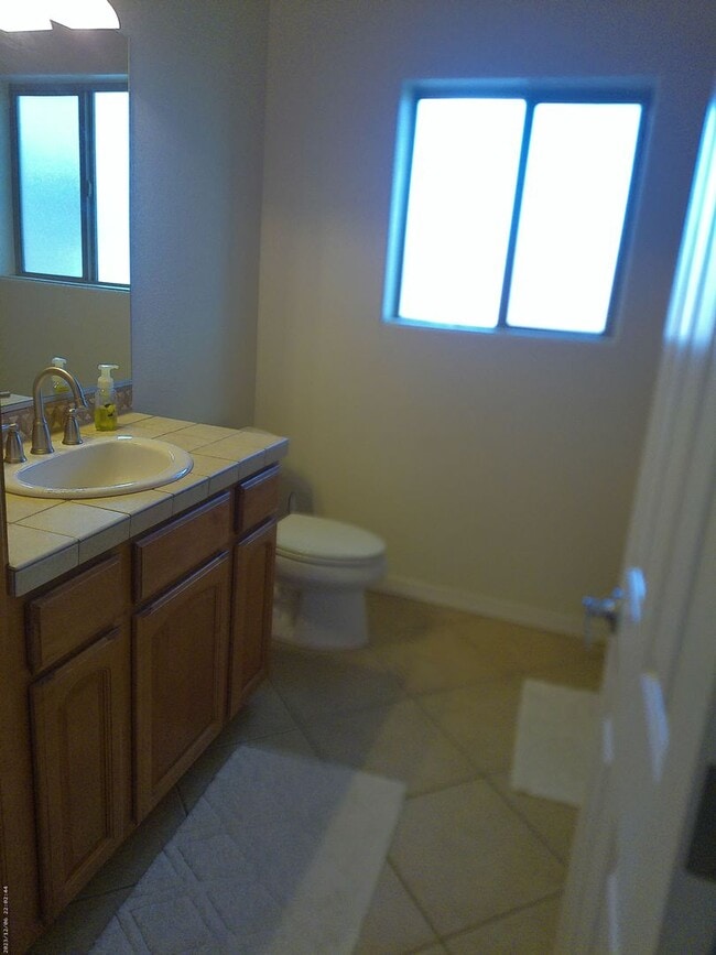 Building Photo - 2910 Swirl Dr