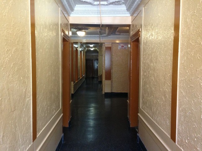 Interior Photo - Covent Court