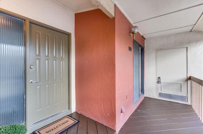 Building Photo - 12949 Pennypacker Trail