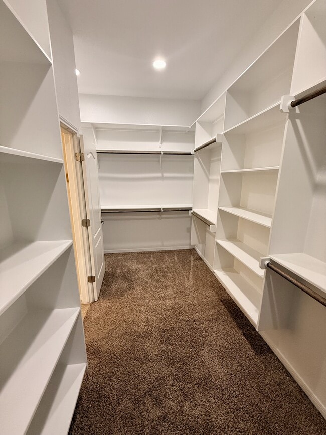 Building Photo - 10307 Bryson Dr