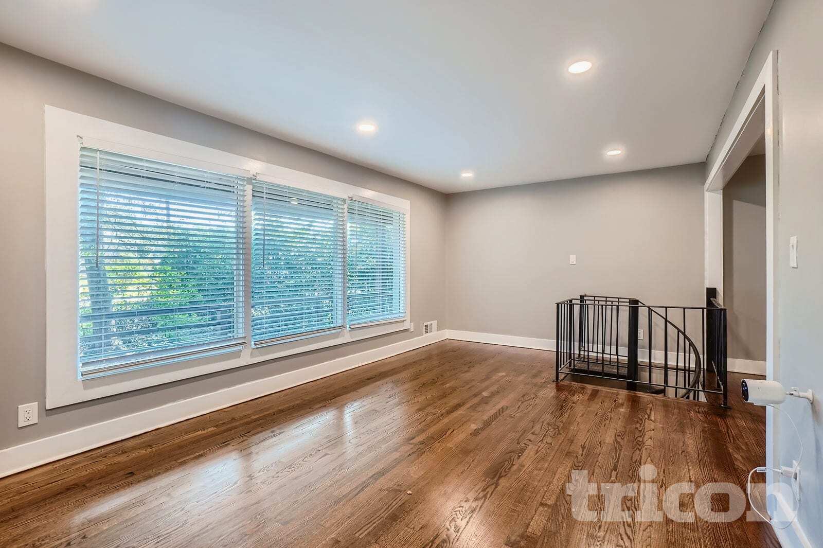 Building Photo - 2241 Wallingford Dr