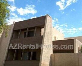 Building Photo - 615 W 13th St