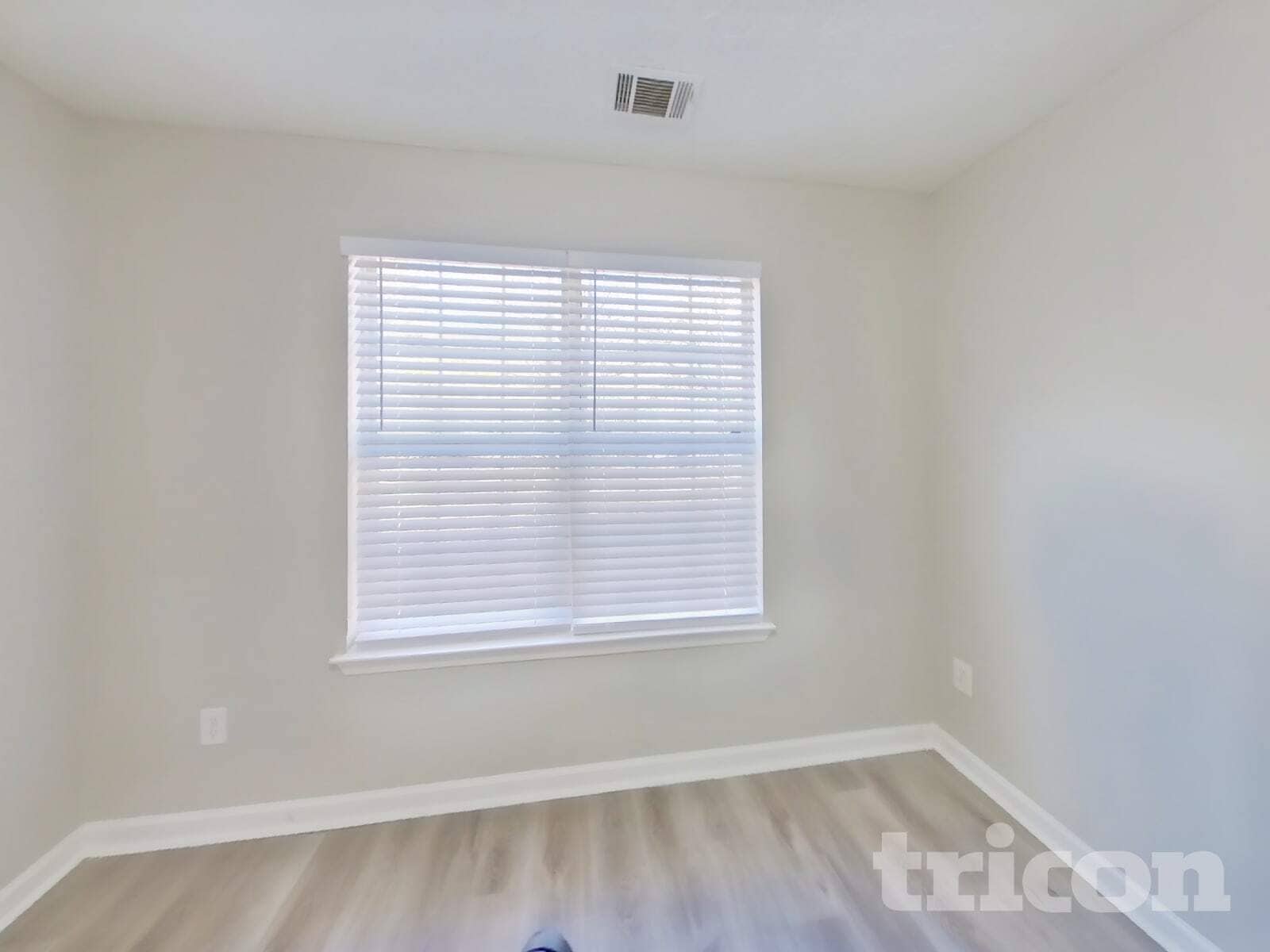 Building Photo - 65 Applewood Cir