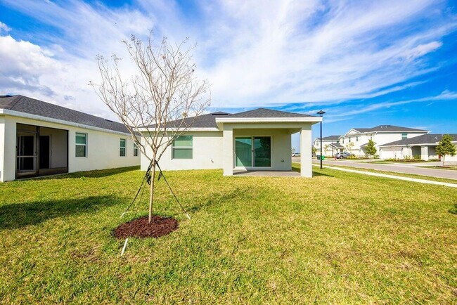 Building Photo - 11146 NW Fernbrook Dr