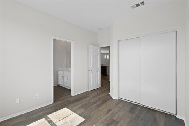 Building Photo - 10895 Sinclare Cir