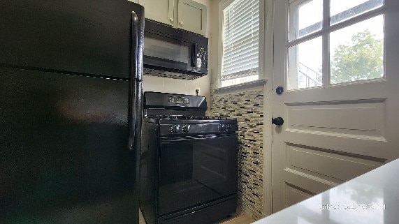 Building Photo - 1020 Sanford Ave