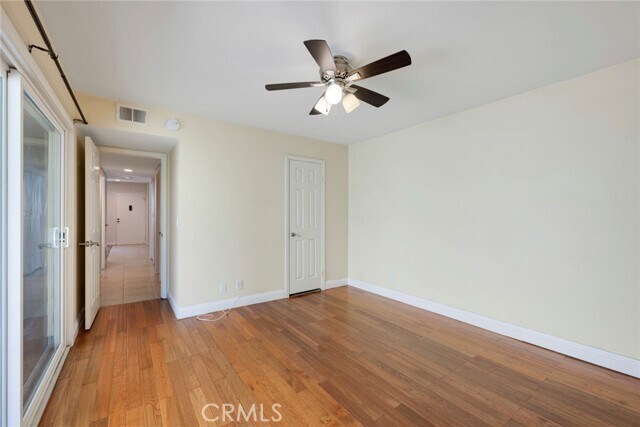 Building Photo - 986 S Citron St