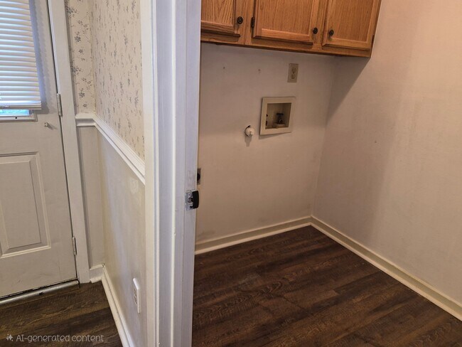 Building Photo - 1478 Bass Ave