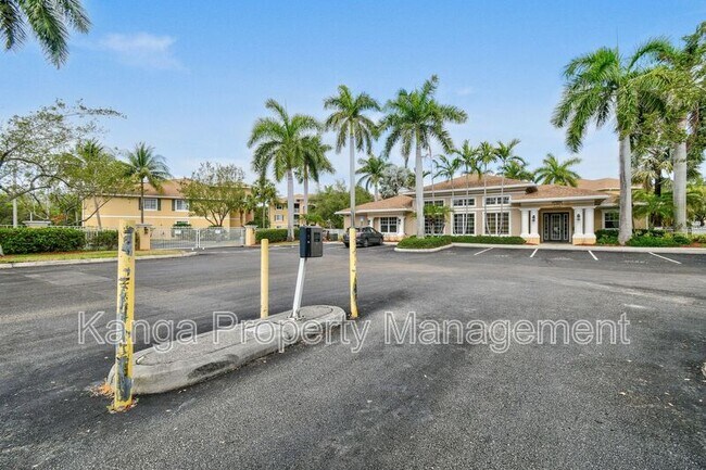 Building Photo - 6556 Emerald Dunes Dr