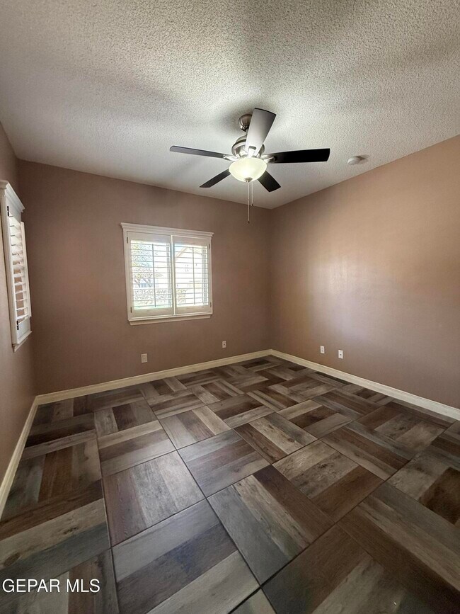 Building Photo - 12709 Tierra Lily Ct