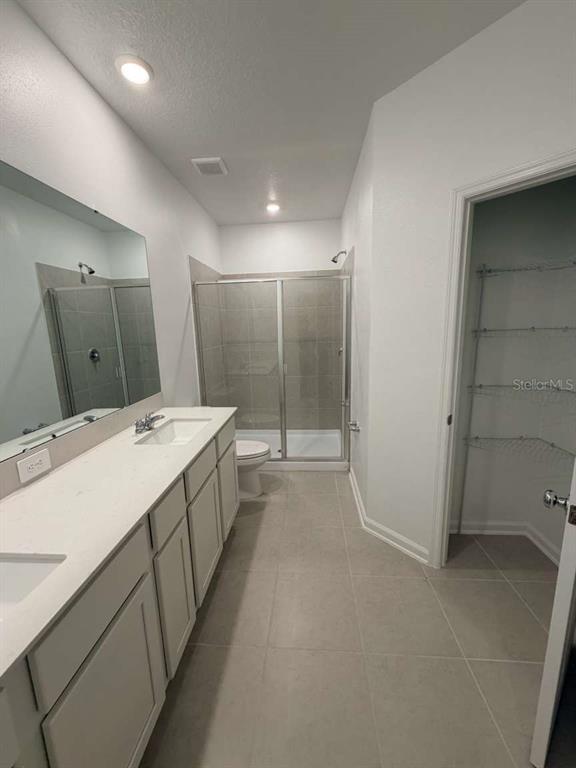 Building Photo - 2419 Bevel Ln