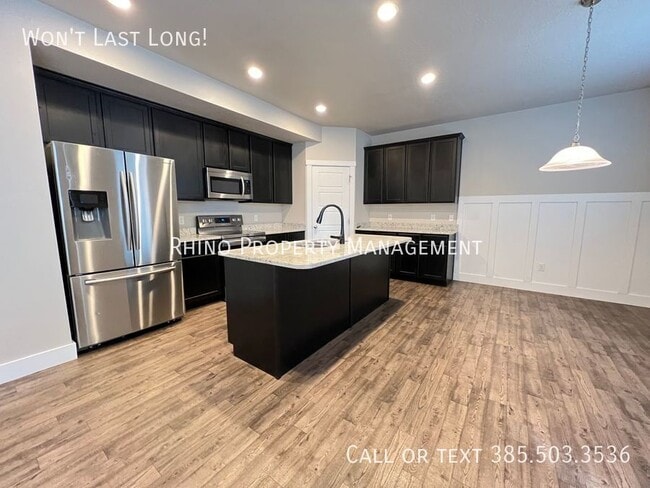 Building Photo - 4417 Lower Meadow Dr