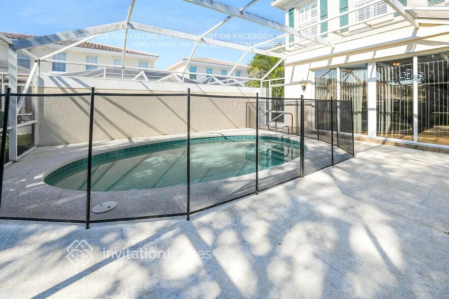 Building Photo - 400 Capistrano Dr