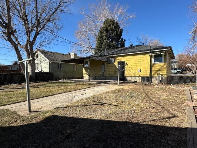Building Photo - 5008 Alcott St