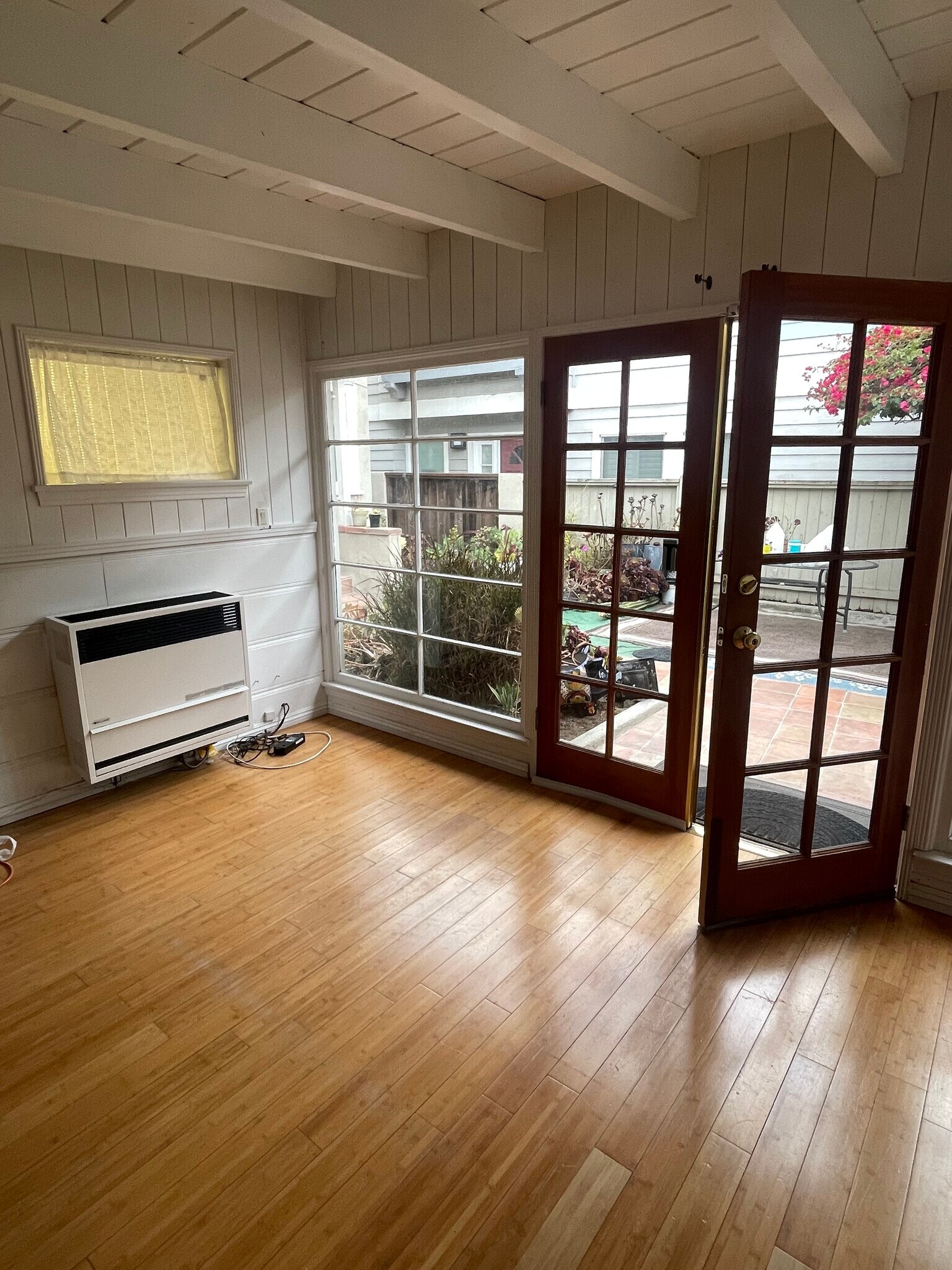 Building Photo - 1415 Bonnie Brae St