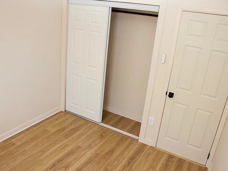 Building Photo - 202 1st St