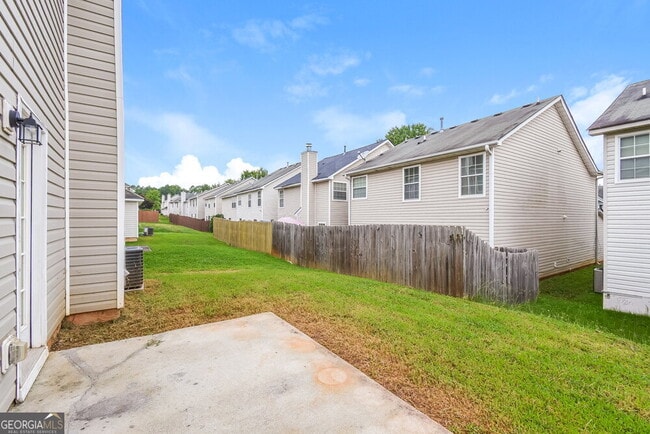 Building Photo - 310 Barshay Dr