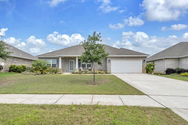 Building Photo - 147 Picnic Pl