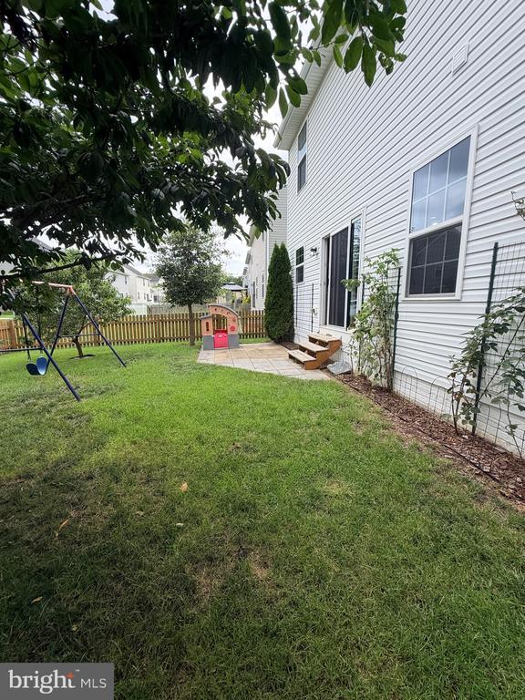 Building Photo - 9411 Wood Creek Cir