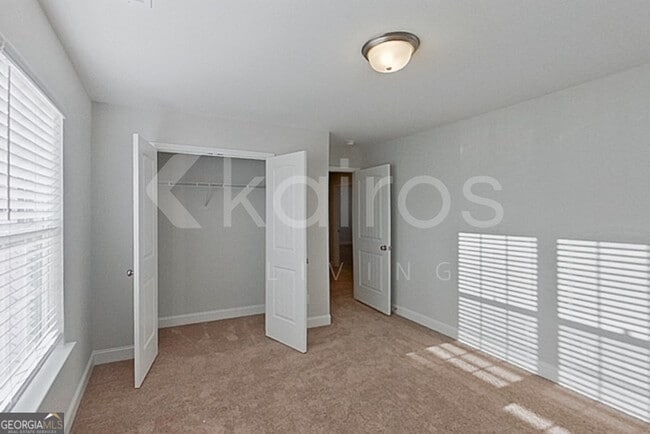Building Photo - 103 Western Red Cedar Dr