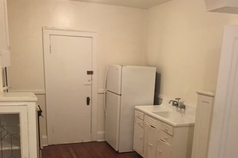 Building Photo - 1724 Middlehurst Rd