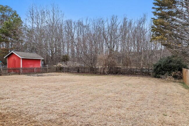 Building Photo - 2459 Joshua Ln