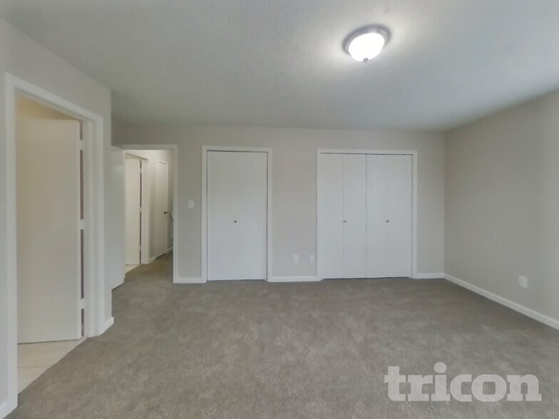 Building Photo - 8259 Ehlerbrook Rd