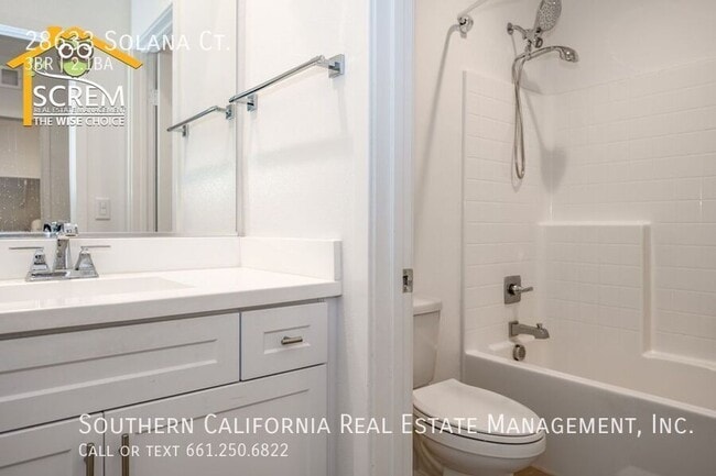 Building Photo - 28633 Solana Ct