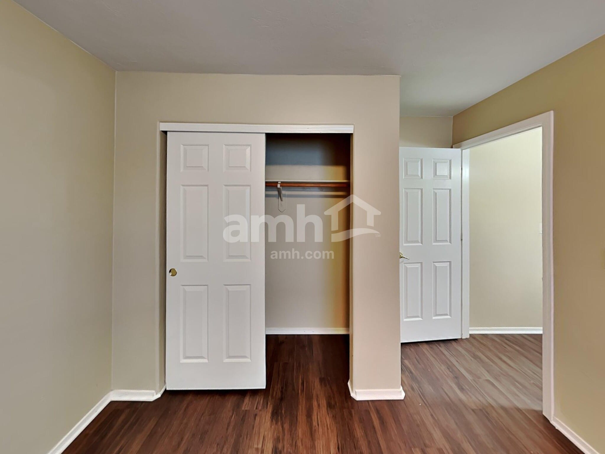 Building Photo - 162 E Via Teresita