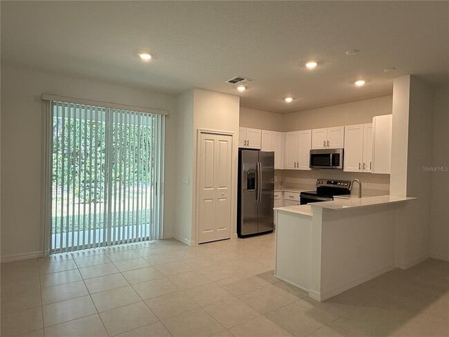 Building Photo - 10232 Trumpet Honeysuckle Wy