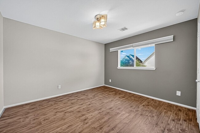 Building Photo - 14574 Empanada Dr