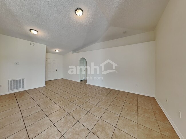 Building Photo - 8058 Misty Meadow Ct N