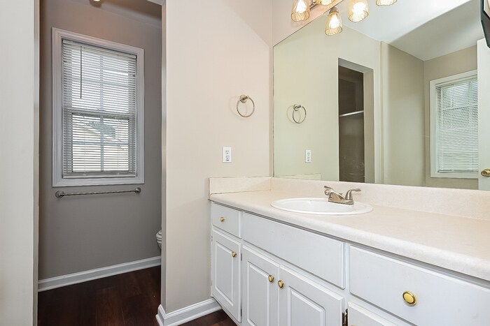 Building Photo - 395 Branchwood Dr