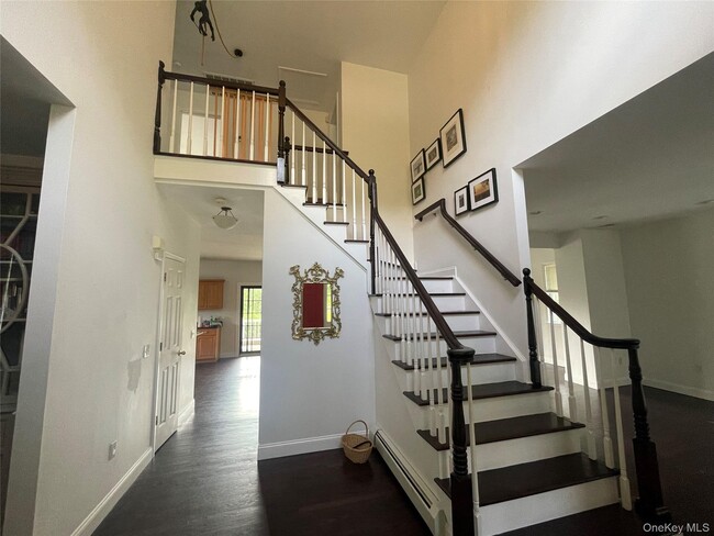 Building Photo - 14 Ledge Rock Ct