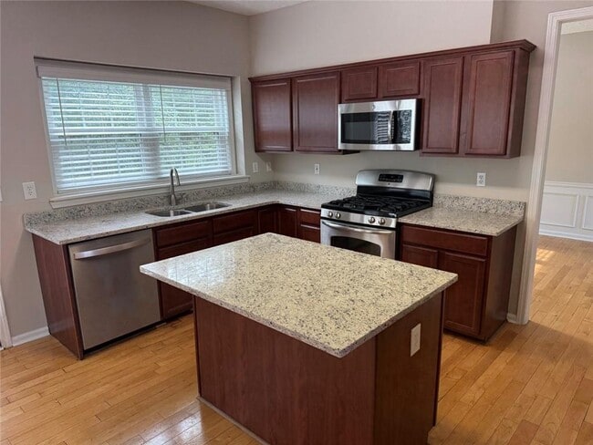 Building Photo - 2328 Moccasin Creek Ct NW