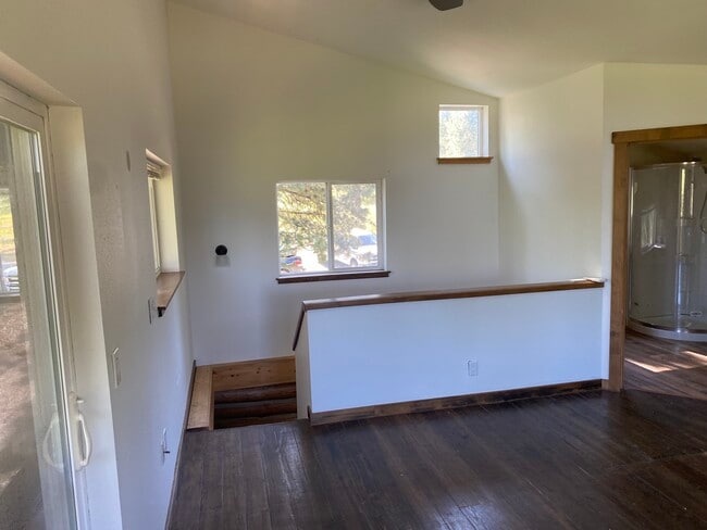 Building Photo - 616 Nancy Ln