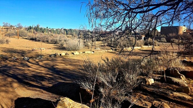 Building Photo - Corrales 4 Bedroom For Rent